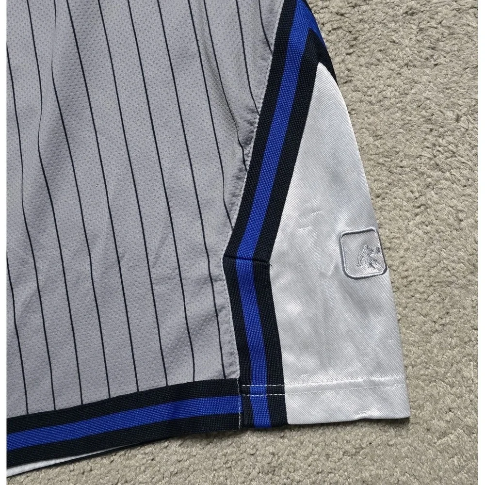 VTG AND1 Dazzle Shorts Mens XL Gray Pinstripe Basketball Dazzle Contrast 90s